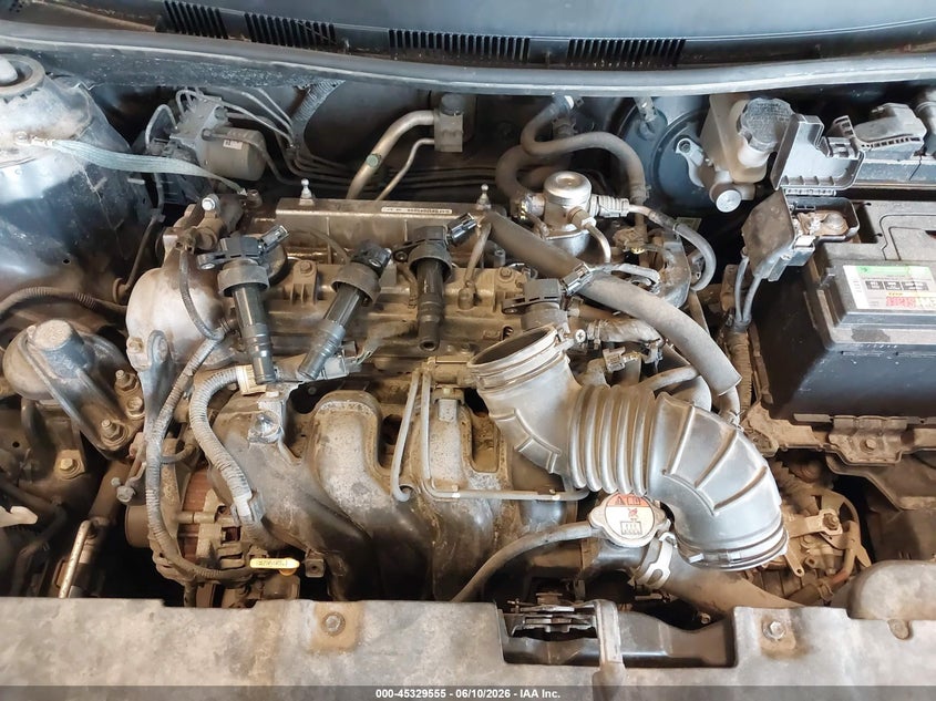 2015 Hyundai Accent VIN KMHCT5AE9FU220438 IAAI salvage auction — NORMAL WEAR, Clear (Michigan), sold $400 on 2026-07-28 (photo 6)