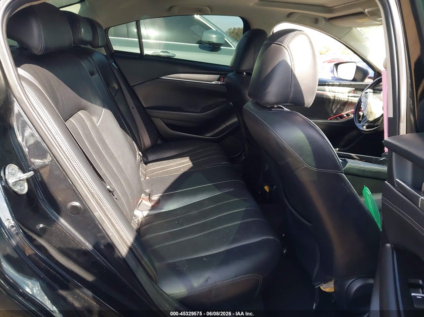 2018 Mazda 6 VIN JM1GL1VM2J1308001 IAAI salvage auction — RIGHT FRONT, Salvage Title, sold $550 on 2026-07-20 (photo 8)