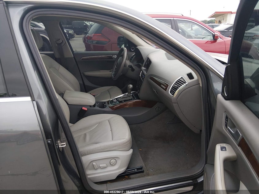 2012 Audi Q5 VIN WA1LFBFP9CA052036 IAAI salvage auction — NORMAL WEAR, Salvage Title, sold $550 on 2026-07-20 (photo 5)