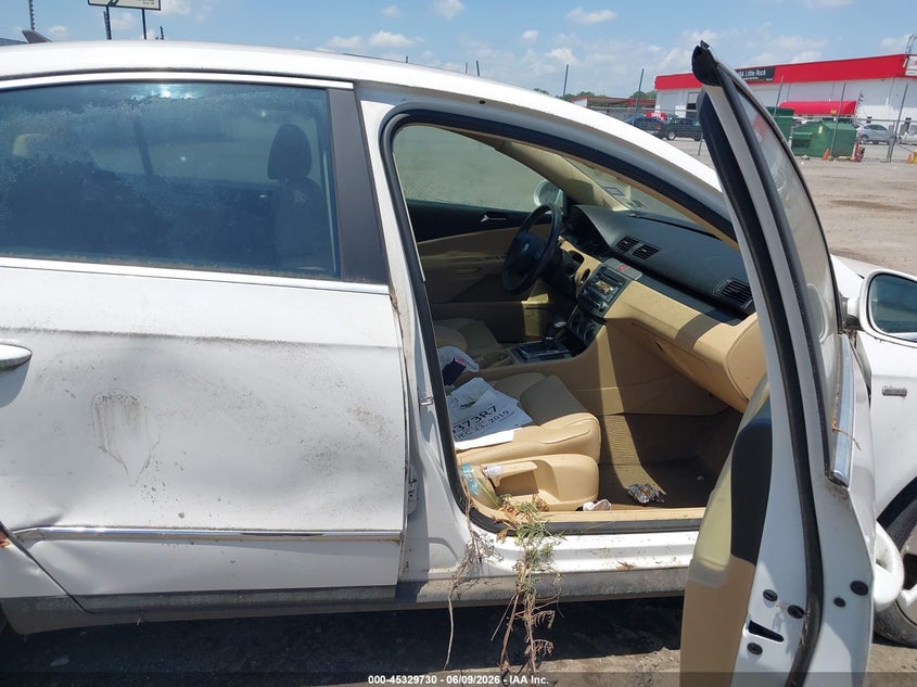 2007 Volkswagen Passat VIN WVWAK73CX7P150468 IAAI salvage auction — NORMAL WEAR, Original (Texas), sold $325 on 2026-08-12 (photo 5)