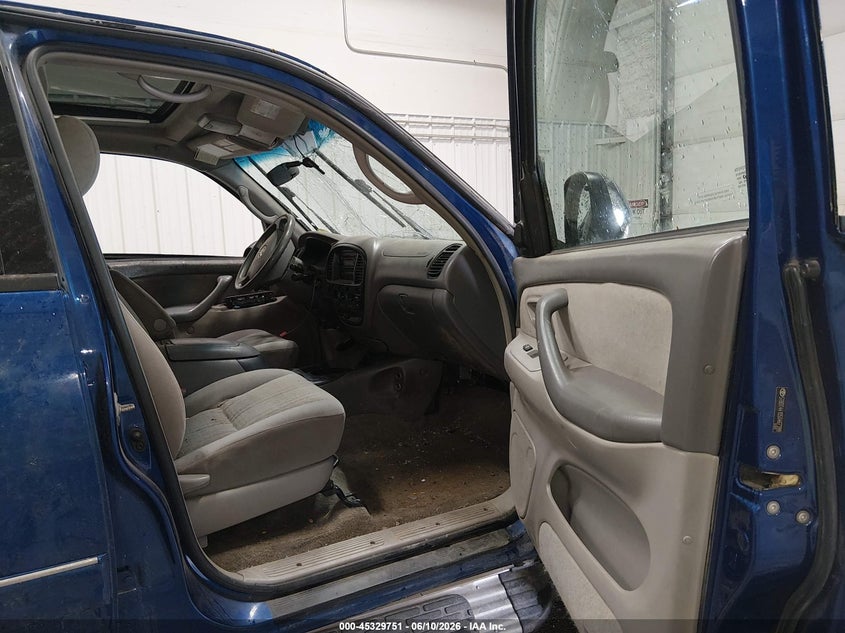2005 Toyota Tundra VIN 5TBDT44105S467399 IAAI salvage auction — ROLLOVER, Bill Of Sale (Alaska), sold $25 on 2026-07-10 (photo 5)