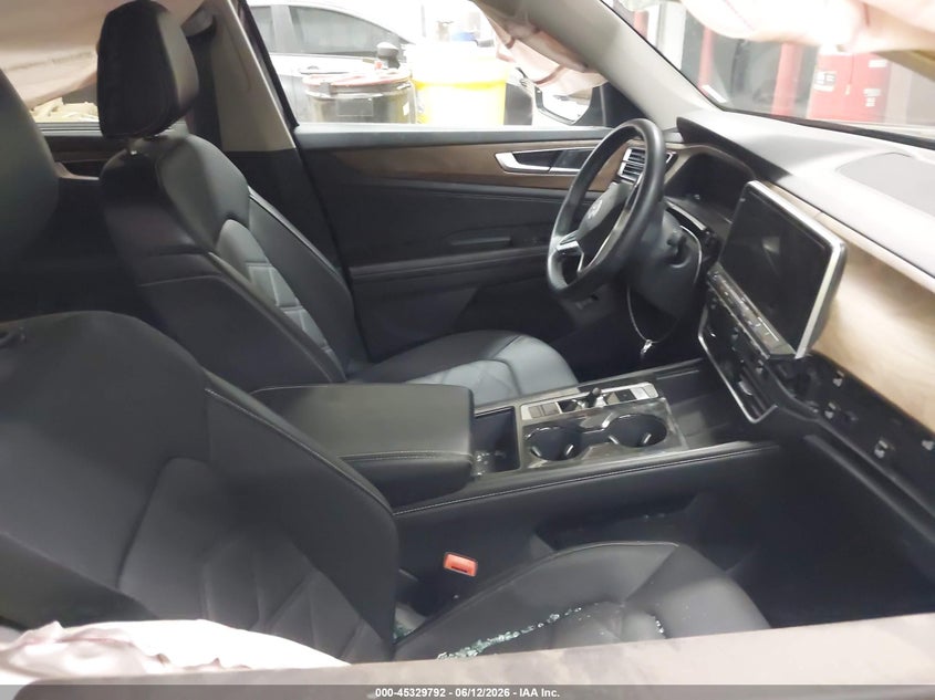 2024 Volkswagen Atlas VIN 1V2HR2CA4RC575799 IAAI salvage auction — RIGHT SIDE, Salvage (Arizona), sold $7,900 on 2026-07-28 (photo 5)