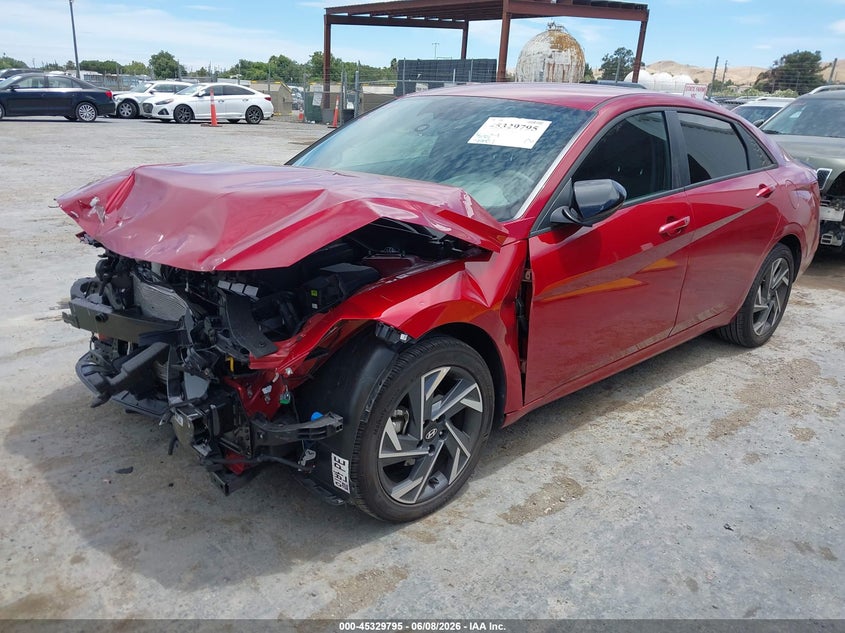 2025 Hyundai Elantra VIN KMHLM4DG3SU036692 IAAI salvage auction — FRONT END, Salvage Title, sold $3,750 on 2026-07-09 (photo 2)