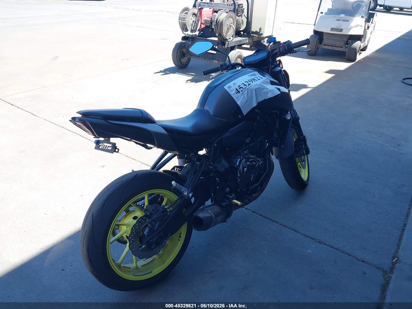 2018 Yamaha Mt VIN JYARM27Y3JA000777 IAAI salvage auction — LEFT SIDE, Salvage (California), sold $3,250 on 2026-07-08 (photo 4)