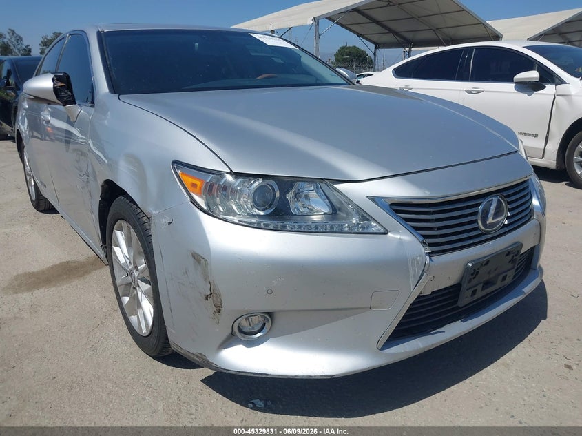 2015 Lexus ES VIN JTHBW1GG7F2093191 IAAI salvage auction — RIGHT FRONT, Salvage Title, sold $5,300 on 2026-07-29 (photo 6)