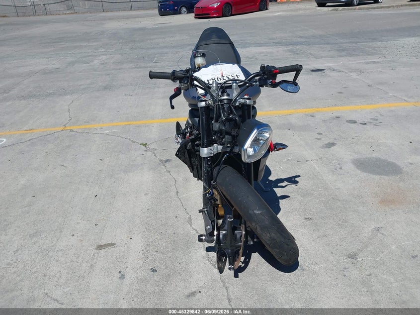 2014 Triumph motorcycle Street VIN SMTL03NE9ET622736 IAAI salvage auction — ROLLOVER, Salvage (California), sold $600 on 2026-07-13 (photo 1)