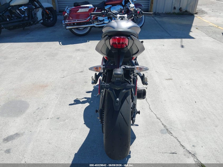 2014 Triumph motorcycle Street VIN SMTL03NE9ET622736 IAAI salvage auction — ROLLOVER, Salvage (California), sold $600 on 2026-07-13 (photo 6)