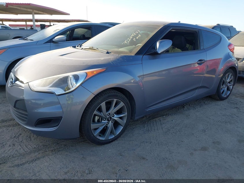 2016 Hyundai Veloster VIN KMHTC6AD4GU291464 IAAI salvage auction — NORMAL WEAR, Salvage Title, sold $375 on 2026-07-21 (photo 2)
