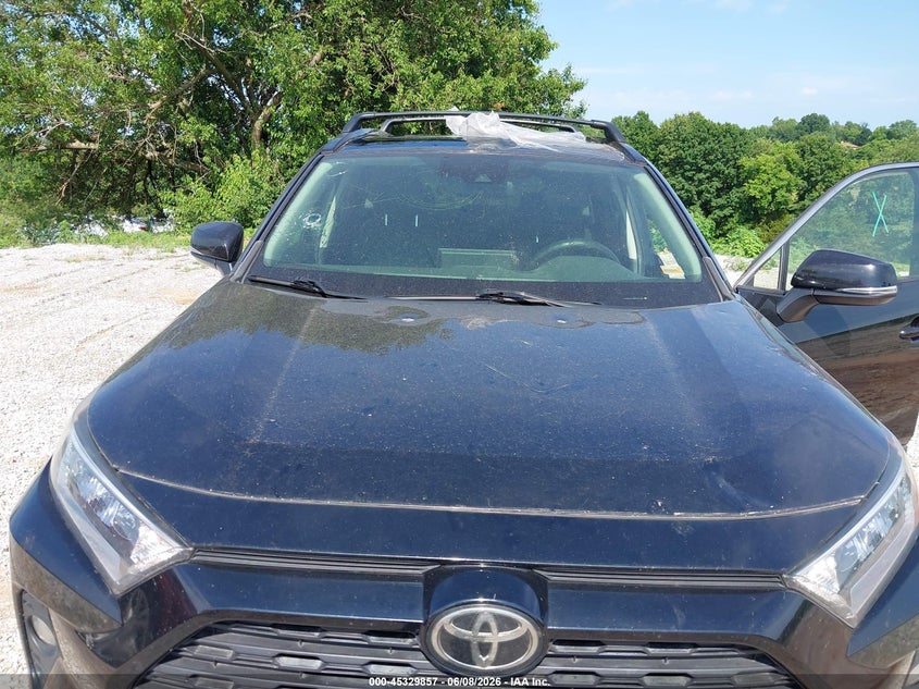 2019 Toyota Rav 4 VIN JTMA1RFV8KD041206 IAAI salvage auction — HAIL, Salvage Title, sold $10,000 on 2026-07-30 (photo 6)