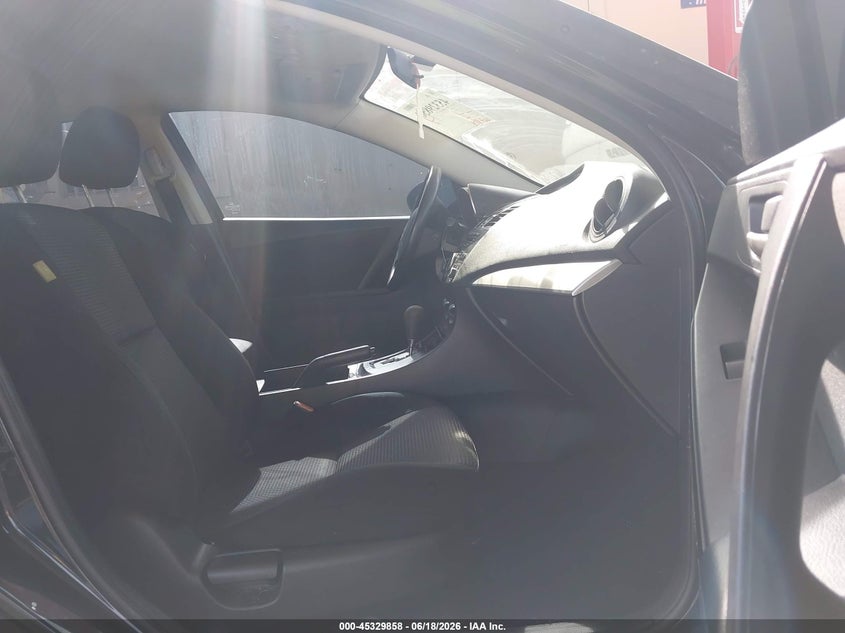 2013 Mazda 3 VIN JM1BL1TF5D1820905 IAAI salvage auction — FRONT & REAR, Clear (Florida), sold $325 on 2026-07-21 (photo 5)