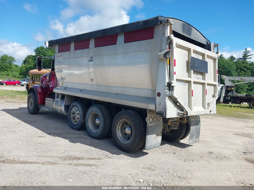 2016 Peterbilt 365 VIN 1NPSXPEX7GD362017 IAAI salvage auction — FRONT END, Clear (Pennsylvania), sold $17,550 on 2026-07-29 (photo 3)