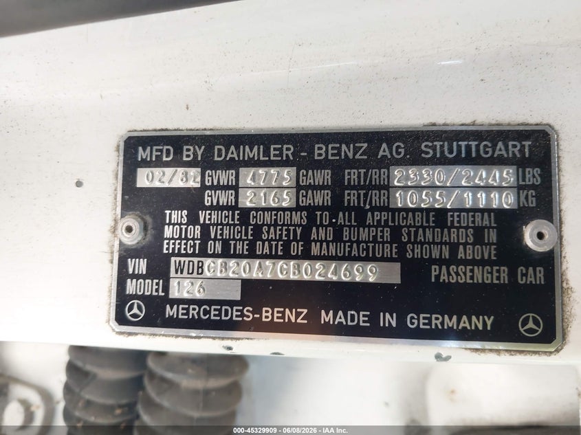 1982 Mercedes-benz 300 VIN WDBCB20A7CB024699 IAAI salvage auction — FRONT END, Salvage (California), sold $250 on 2026-07-29 (photo 9)