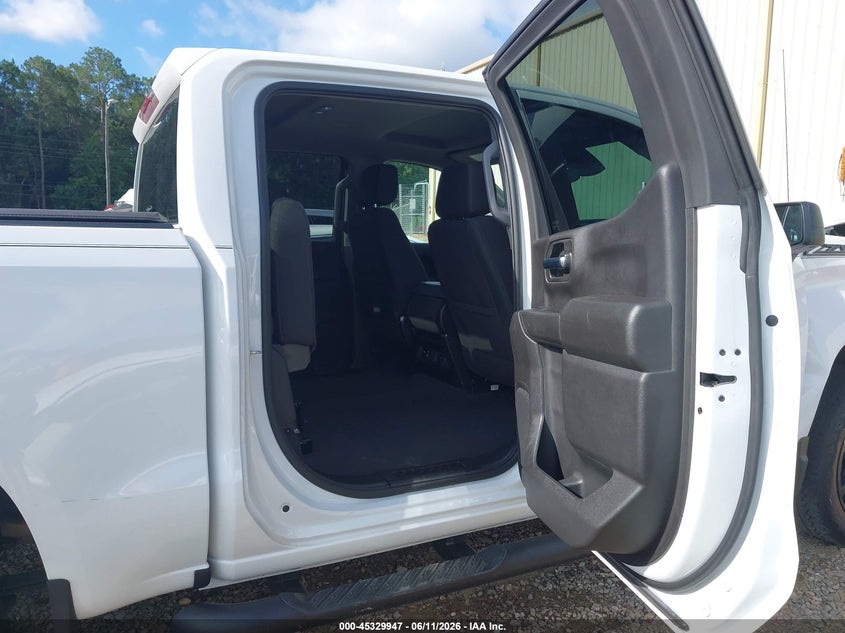 2024 Chevrolet Silverado VIN 3GCUDCED5RG168874 IAAI salvage auction — SIDE, Salvage Title, sold $12,600 on 2026-08-01 (photo 8)