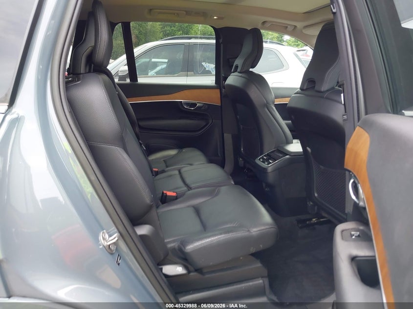 2023 Volvo Xc90 VIN YV4L12PN3P1930631 IAAI salvage auction — REAR END, Salvage Title, sold $15,000 on 2026-08-21 (photo 8)