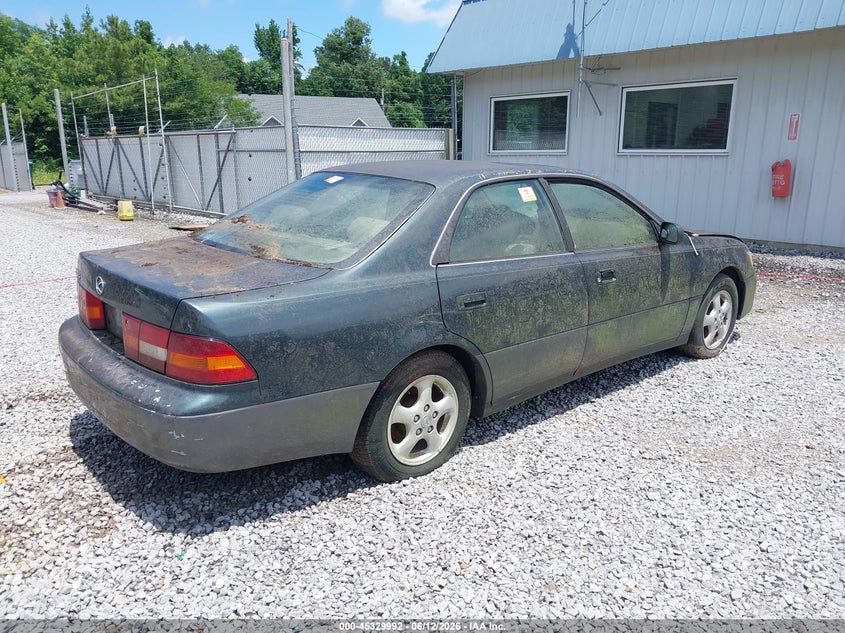 1997 Lexus Es 300 VIN JT8BF22G8V0035016 IAAI salvage auction — BIO HAZARD, Original (Kentucky), sold $225 on 2026-07-07 (photo 4)
