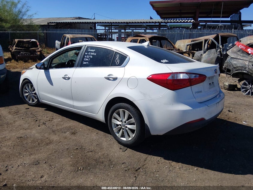2014 Kia Forte VIN KNAFX4A89E5213022 IAAI salvage auction — EXTERIOR BURN, Salvage Title, sold $325 on 2026-07-14 (photo 3)