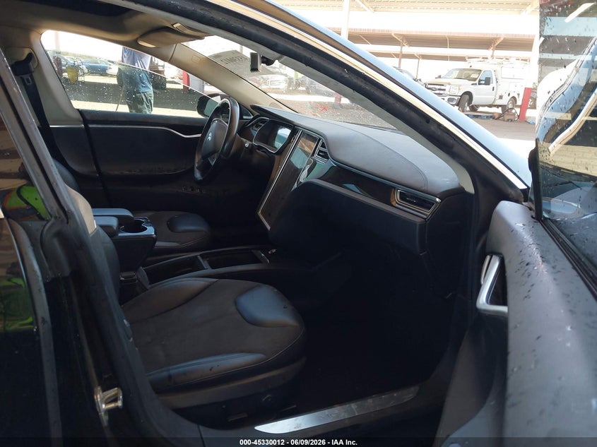 2014 Tesla Model s VIN 5YJSA1H11EFP57314 IAAI salvage auction — NORMAL WEAR, Clear (Arizona), sold $25 on 2026-07-23 (photo 5)