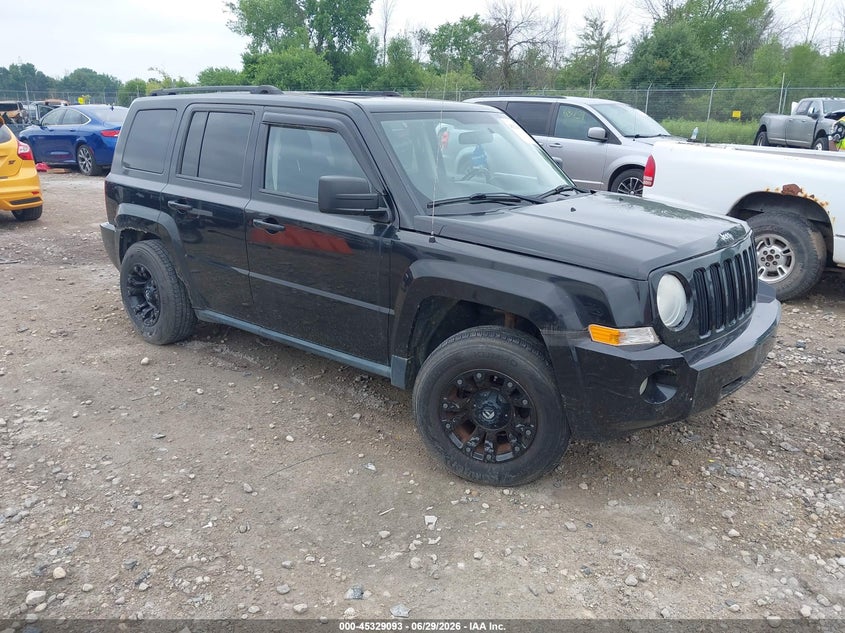 2010 Jeep Patriot VIN 1J4NT2GB7AD506722 IAAI salvage auction — NORMAL WEAR, Clear-Endorsement (Wisconsin), sold $350 on 2026-07-09 (photo 1)