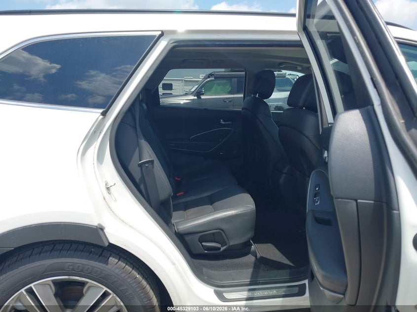 2015 Hyundai Santa fe VIN KM8SRDHF7FU106571 IAAI salvage auction — NORMAL WEAR, Clear (Indiana), sold $1,800 on 2026-07-09 (photo 8)
