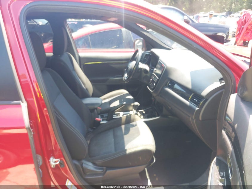 2018 Mitsubishi Outlander VIN JA4AD3A35JZ035045 IAAI salvage auction — FRONT END, Salvage Title, sold $1,950 on 2026-07-12 (photo 5)