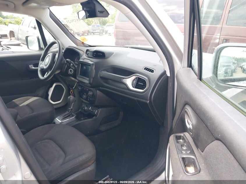 2020 Jeep Renegade VIN ZACNJBBB4LPL29602 IAAI salvage auction — HAIL, Salvage Title, sold $375 on 2026-07-28 (photo 5)