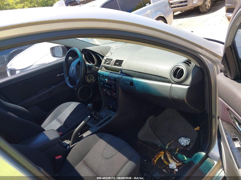 2008 Mazda 3 VIN JM1BK324081110184 IAAI salvage auction — NORMAL WEAR, Clear (Massachusetts), sold $400 on 2026-07-14 (photo 5)