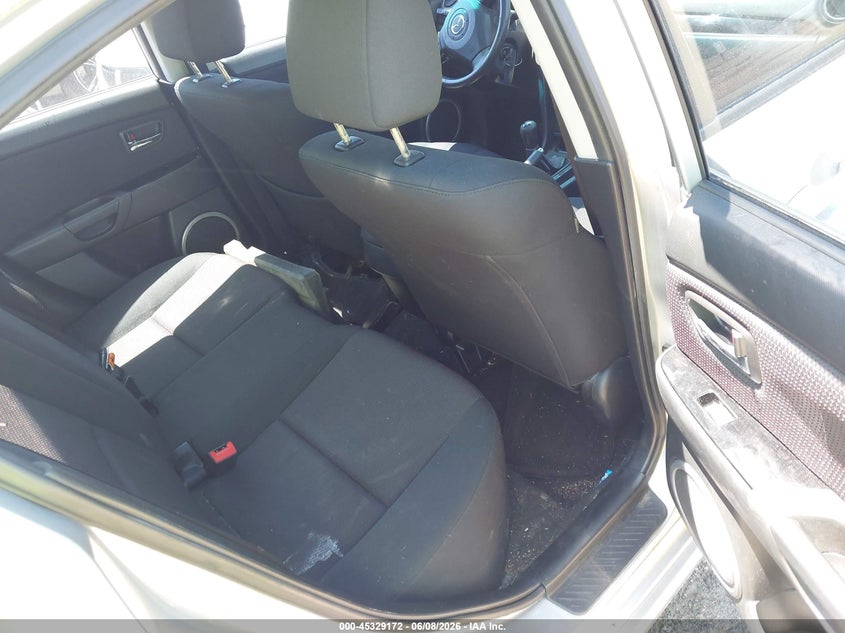 2008 Mazda 3 VIN JM1BK324081110184 IAAI salvage auction — NORMAL WEAR, Clear (Massachusetts), sold $400 on 2026-07-14 (photo 8)