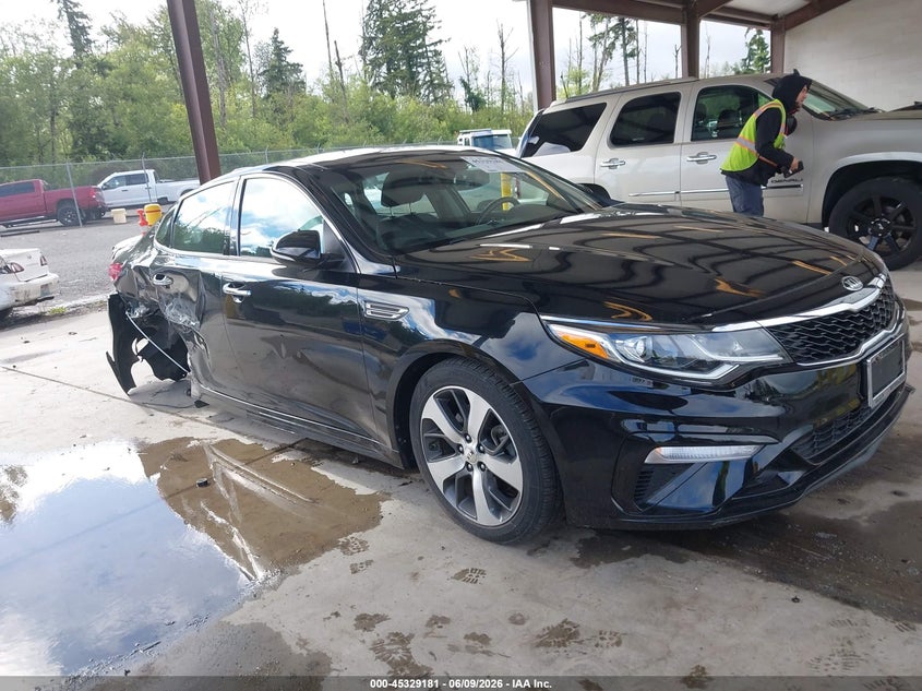 2019 Kia Optima VIN 5XXGT4L38KG287043 IAAI salvage auction — RIGHT REAR, Salvage Title, sold $1,850 on 2026-07-08 (photo 1)