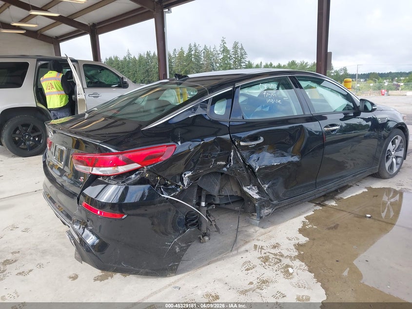 2019 Kia Optima VIN 5XXGT4L38KG287043 IAAI salvage auction — RIGHT REAR, Salvage Title, sold $1,850 on 2026-07-08 (photo 4)