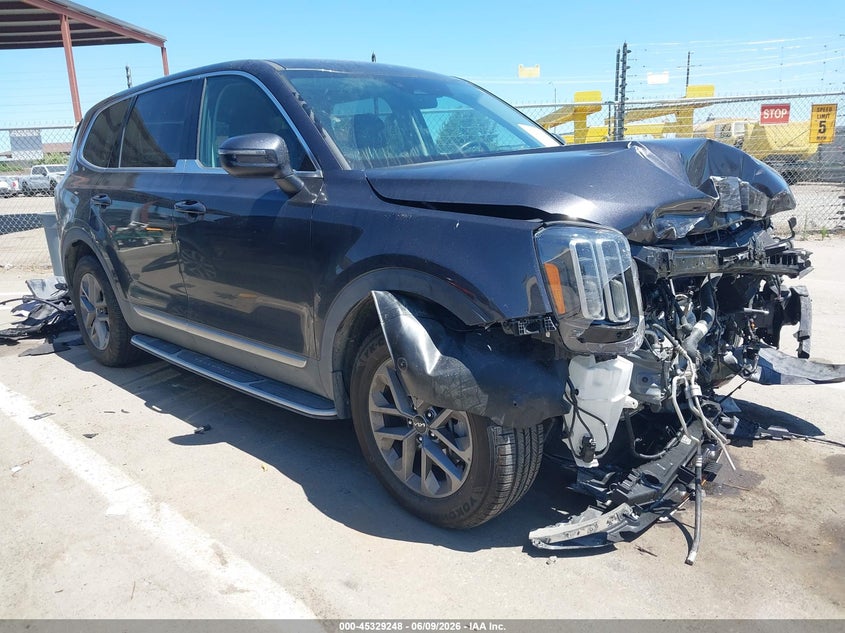 2025 Kia Telluride VIN 5XYP24GC5SG580469 IAAI salvage auction — FRONT END, Salvage (California), sold $3,050 on 2026-07-28 (photo 1)