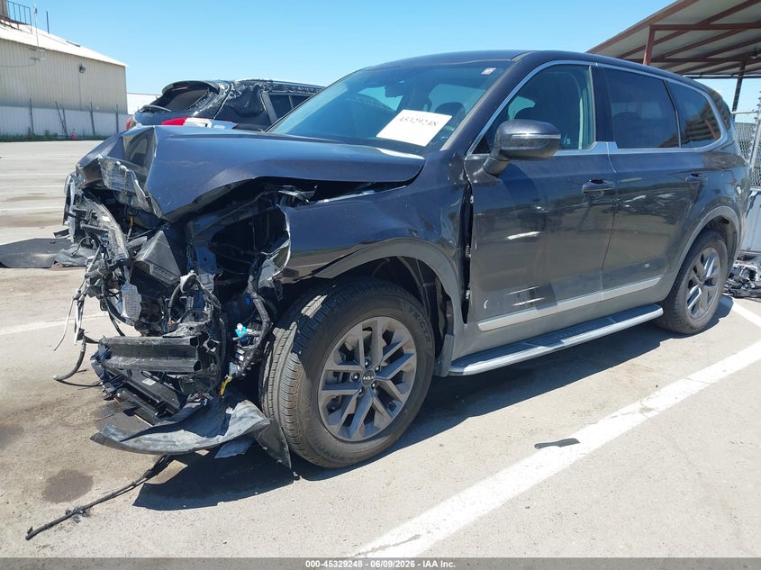 2025 Kia Telluride VIN 5XYP24GC5SG580469 IAAI salvage auction — FRONT END, Salvage (California), sold $3,050 on 2026-07-28 (photo 2)