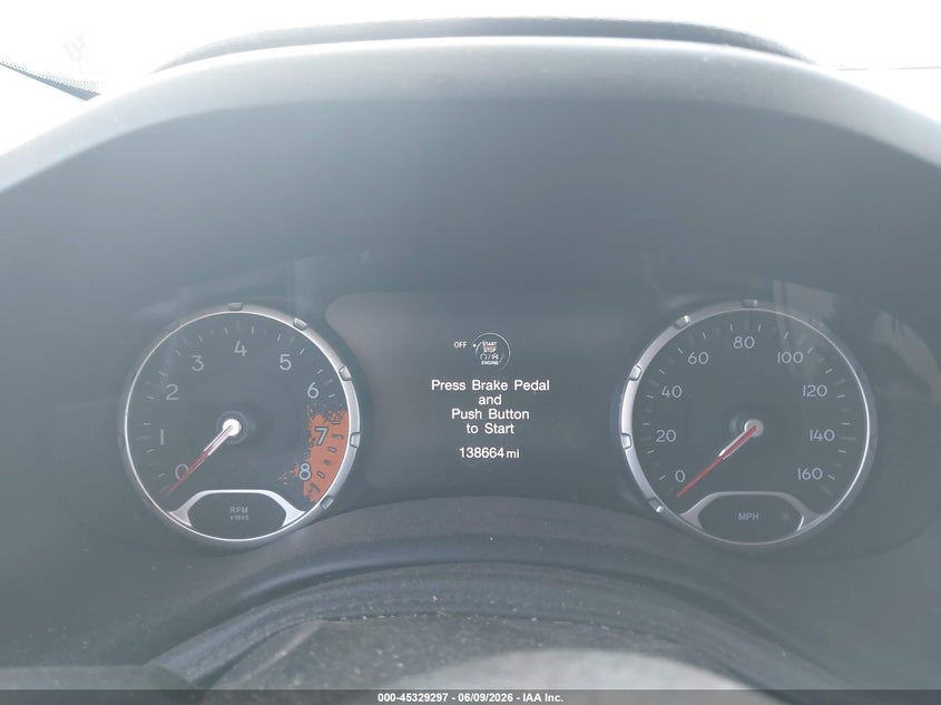 2017 Jeep Renegade VIN ZACCJADB8HPE98546 IAAI salvage auction — SIDE, Salvage Title, sold $1,600 on 2026-07-12 (photo 7)