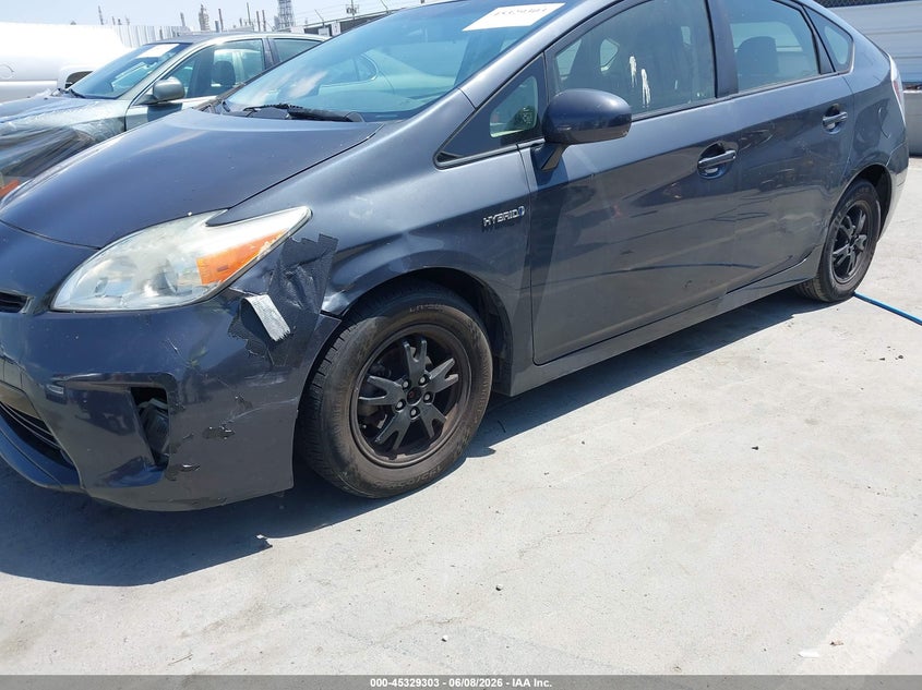 2014 Toyota Prius VIN JTDKN3DU5E1754375 IAAI salvage auction — REAR END, Salvage (California), sold $2,850 on 2026-07-22 (photo 6)