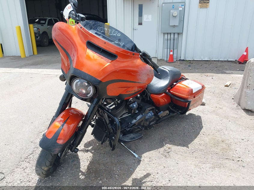 2019 Harley-davidson Street glide VIN 1HD1KRP13KB626374 IAAI salvage auction — LEFT FRONT, Salvage (North Dakota), sold $9,800 on 2026-07-16 (photo 2)