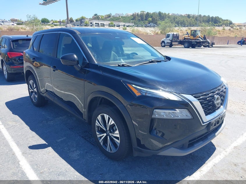 2023 Nissan Rogue VIN 5N1BT3BBXPC846138 IAAI salvage auction — FRONT END, Clear (California), sold $8,100 on 2026-07-29 (photo 1)