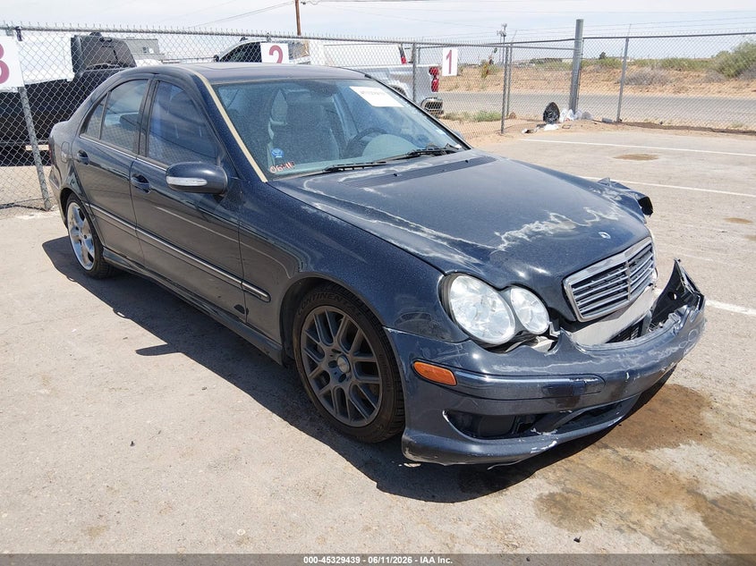 2005 Mercedes-benz C-klasse VIN WDBRF40J05F680751 IAAI salvage auction — LEFT FRONT, Salvage (Texas), sold $400 on 2026-07-08 (photo 1)