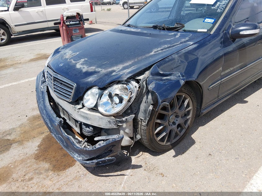 2005 Mercedes-benz C-klasse VIN WDBRF40J05F680751 IAAI salvage auction — LEFT FRONT, Salvage (Texas), sold $400 on 2026-07-08 (photo 6)