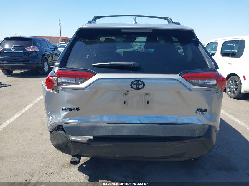 2025 Toyota Rav 4 VIN JTMRWRFV1SJ081147 IAAI salvage auction — REAR END, Salvage Title, sold $13,900 on 2026-07-21 (photo 6)