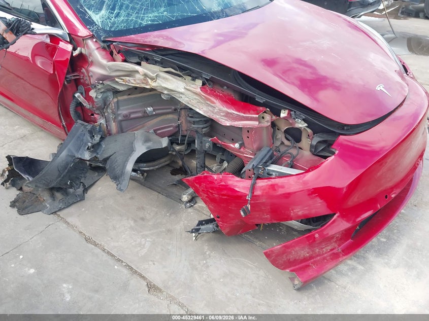 2018 Tesla Model 3 VIN 5YJ3E1EA5JF018132 IAAI salvage auction — FRONT & REAR, Salvage Title, sold $2,750 on 2026-07-09 (photo 6)