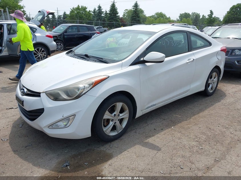 2013 Hyundai Elantra VIN KMHDH6AE4DU016638 IAAI salvage auction — NORMAL WEAR, Clear (Michigan), sold $650 on 2026-07-16 (photo 2)