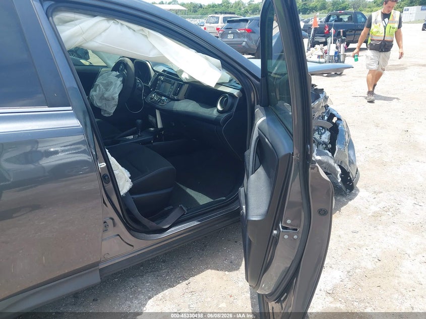 2015 Toyota Rav 4 VIN JTMWFREV9FD069952 IAAI salvage auction — FRONT END, Salvage Title, sold $2,775 on 2026-07-16 (photo 5)