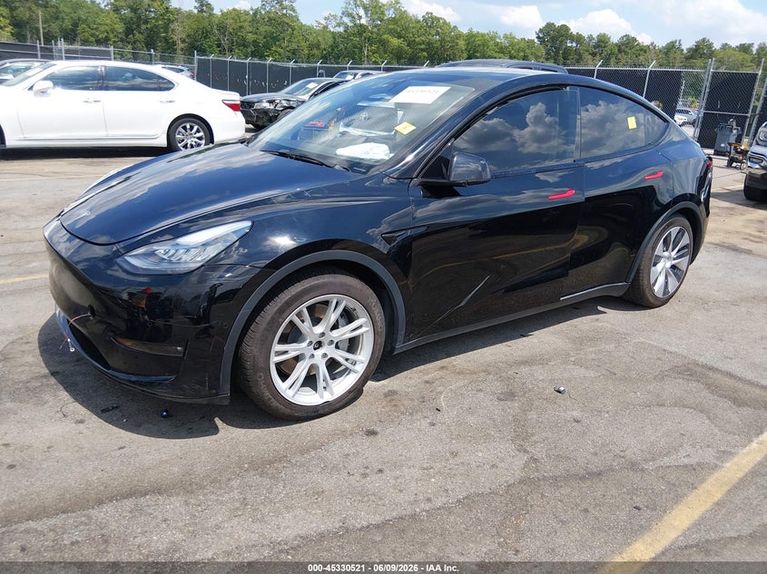 2021 Tesla Model y VIN 5YJYGDEE1MF209166 IAAI salvage auction — SIDE, Salvage (South Carolina), sold $7,700 on 2026-07-22 (photo 2)