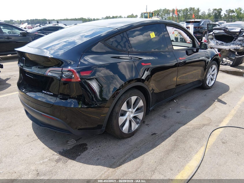 2021 Tesla Model y VIN 5YJYGDEE1MF209166 IAAI salvage auction — SIDE, Salvage (South Carolina), sold $7,700 on 2026-07-22 (photo 4)