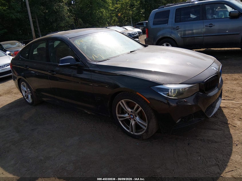 2017 BMW 3er VIN WBA8Y3C58HG450709 IAAI salvage auction — NORMAL WEAR, Clear (Maryland), sold $2,700 on 2026-07-15 (photo 1)