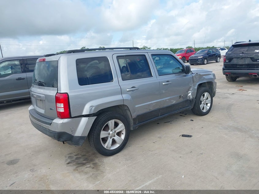 2016 Jeep Liberty (patriot) VIN 1C4NJPFA0GD640451 IAAI salvage auction — SIDE, Original (Texas), sold $1,100 on 2026-07-24 (photo 4)