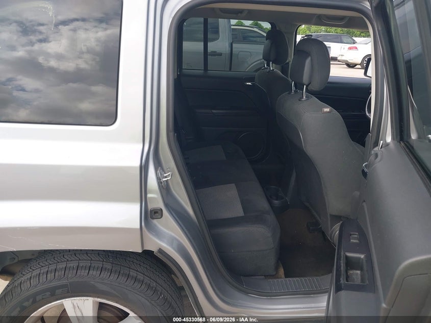 2016 Jeep Liberty (patriot) VIN 1C4NJPFA0GD640451 IAAI salvage auction — SIDE, Original (Texas), sold $1,100 on 2026-07-24 (photo 8)