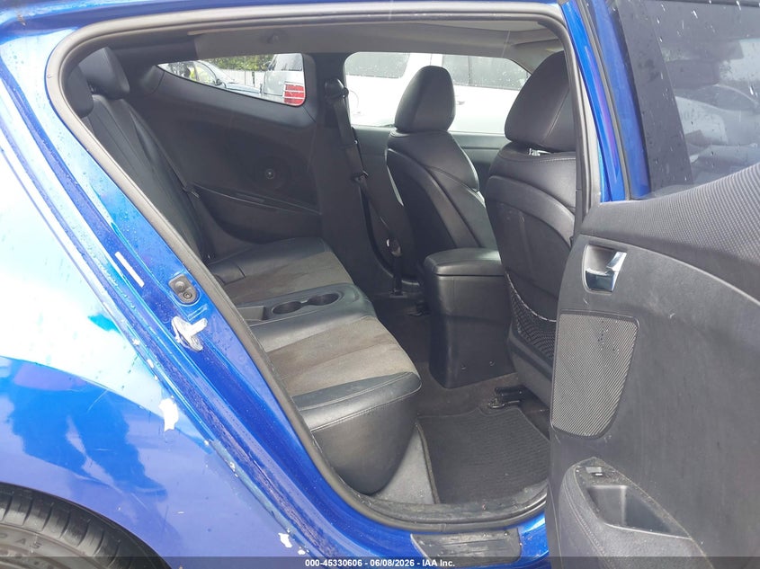 2014 Hyundai Veloster VIN KMHTC6AD3EU212363 IAAI salvage auction — NORMAL WEAR, Clear (Missouri), sold $400 on 2026-07-21 (photo 8)