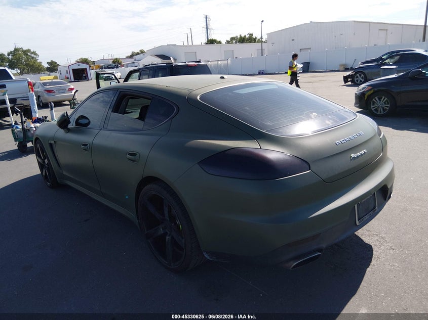 2015 Porsche Panamera VIN WP0AA2A71FL001495 IAAI salvage auction — NORMAL WEAR, Clear (Florida), sold $3,050 on 2026-07-06 (photo 3)