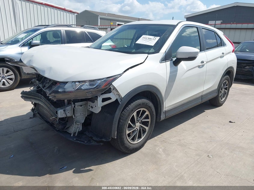 2020 Mitsubishi Eclipse cross VIN JA4AT3AA7LZ012841 IAAI salvage auction — RIGHT FRONT, Salvage Title, sold $1,175 on 2026-07-07 (photo 2)