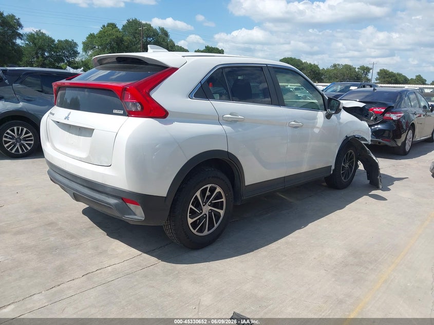 2020 Mitsubishi Eclipse cross VIN JA4AT3AA7LZ012841 IAAI salvage auction — RIGHT FRONT, Salvage Title, sold $1,175 on 2026-07-07 (photo 4)